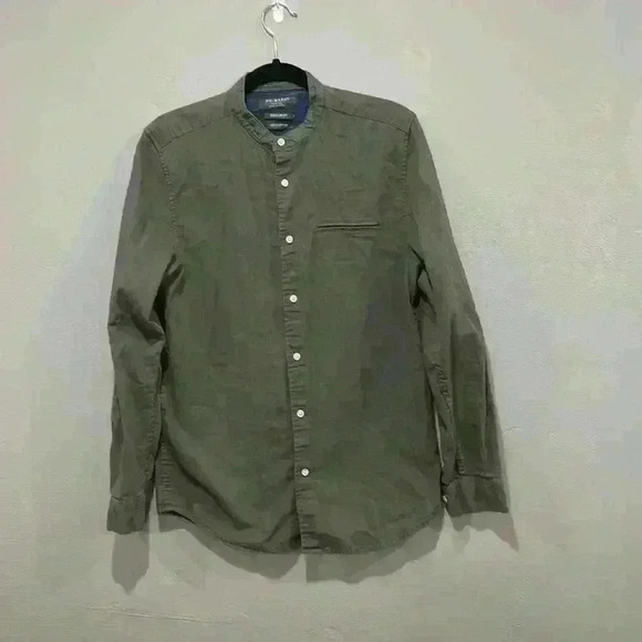 Primary 100% cotton army green button down shirt size medium - Picture 1 of 6
